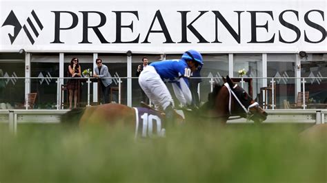 What Time is the Preakness Running: A Symphony of Hooves and Time